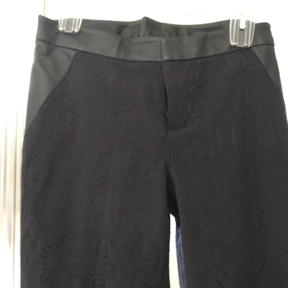 NICE BLACK PANTS WITH LEATHER-LIKE TRIM